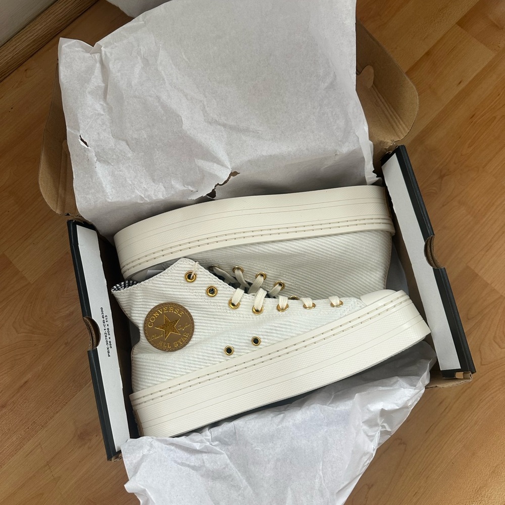 Converse W Chuck Taylor All Star Modern Lift Platform Shoes Egret A07204C US 8.5